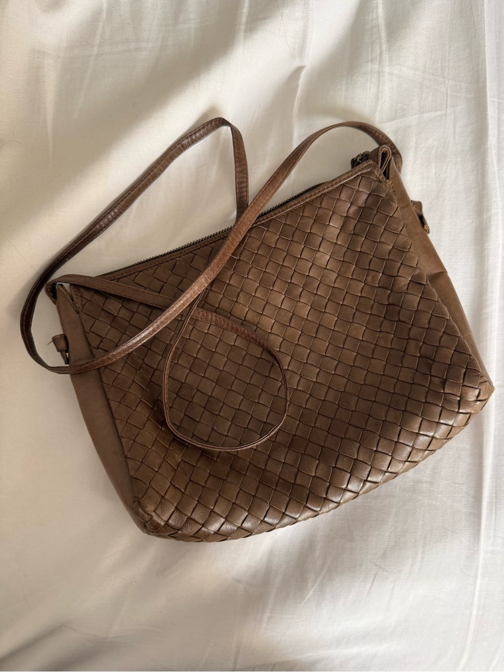 Vintage Bottega Veneta Bronze/Taupe Intrecciato Woven Leather Shoulder Bag